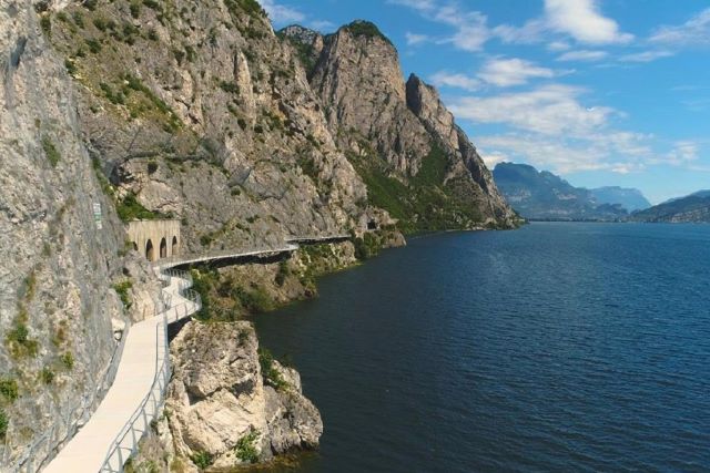 Ciclabile_Limone_2.jpg